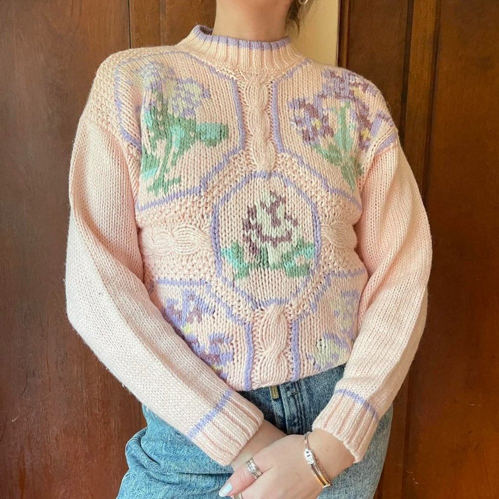 VTG 80s Nicole Winter Pastel Pink Chunky Knit Sweater with Floral Details